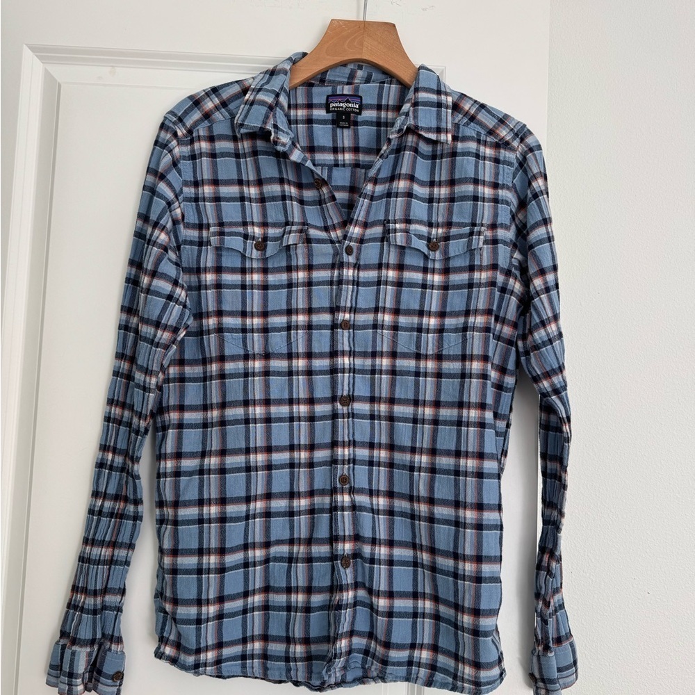Patagonia men’s blue plaid steersman organic cotton button down shirt size small